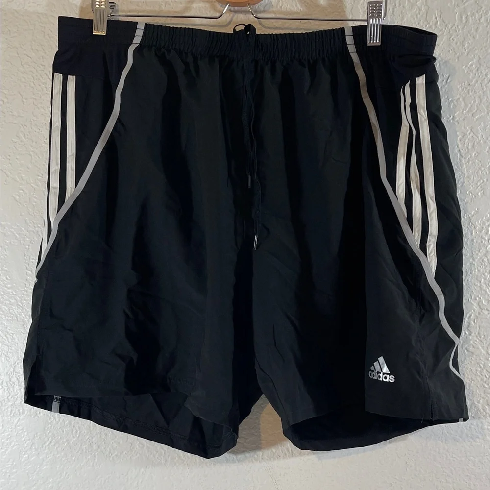 ADIDAS Run Shorts 7” Athletic Black & White Back Zip Pocket Size 2XL NEW